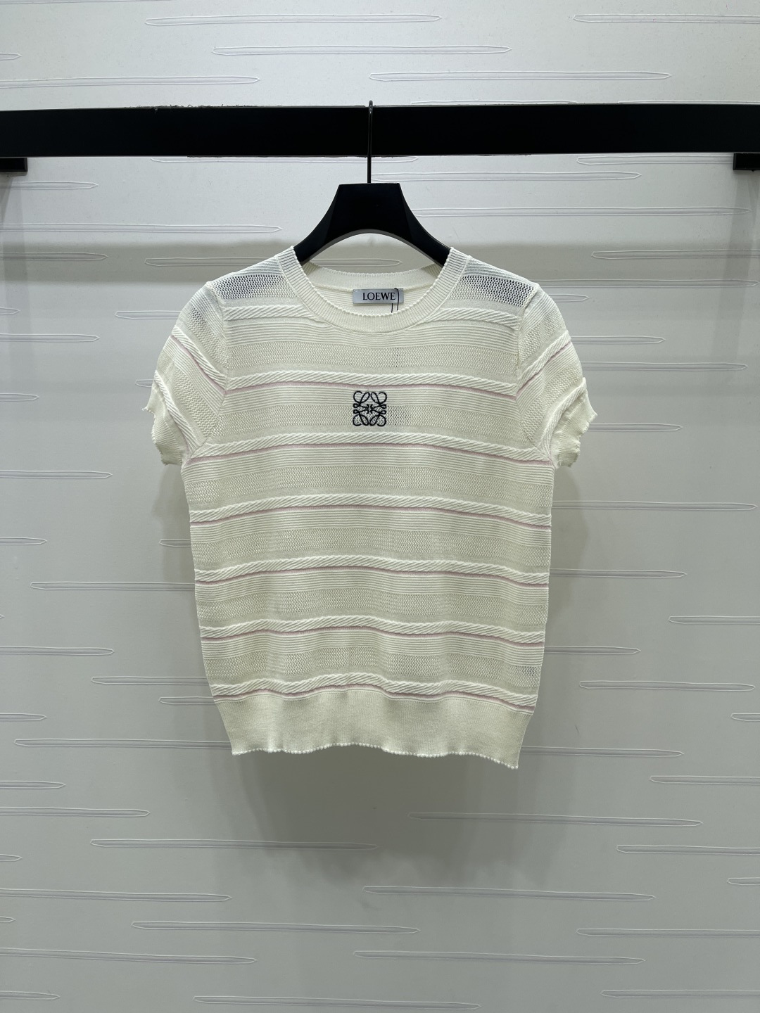 Women's short sleeves